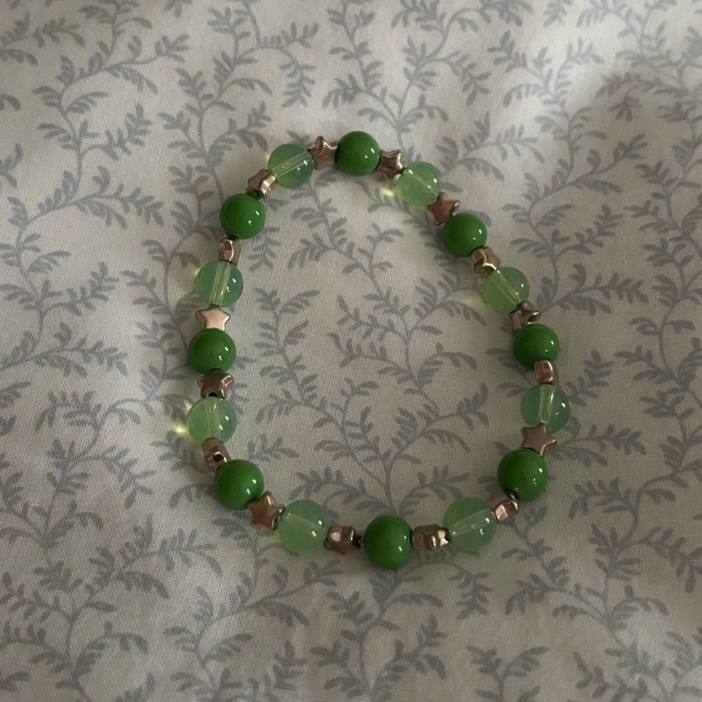 Light green stacker bracelet